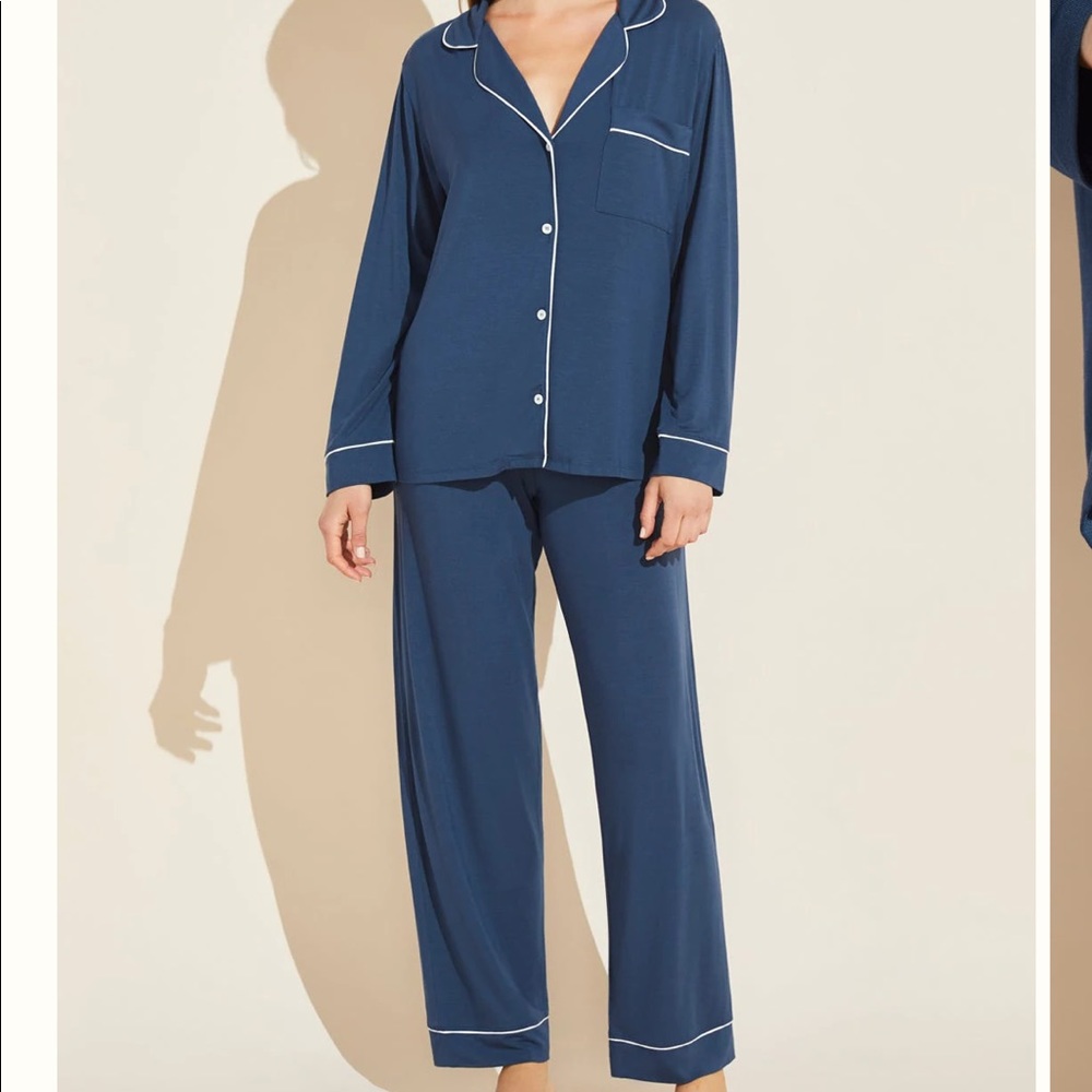 Brand new Everest pajama set - Navy blue